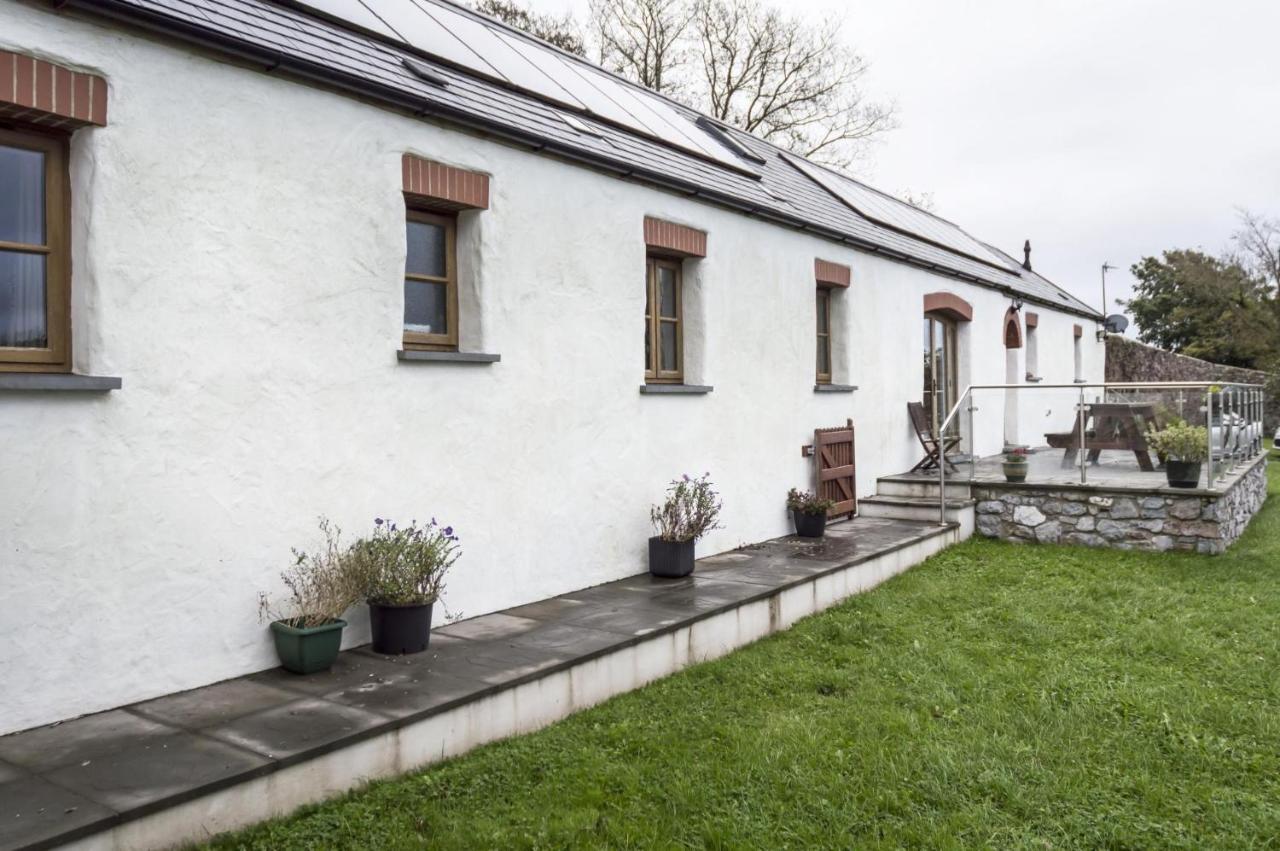 Orchard Cottage - Luxurious Barn Conversion - Beavers Hill Manorbier Extérieur photo